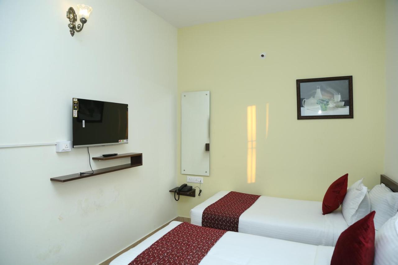 Hotel Bangalore Airport Inn, Airport Pickup & Drop Available 24X7 Yelahanka Eksteriør billede