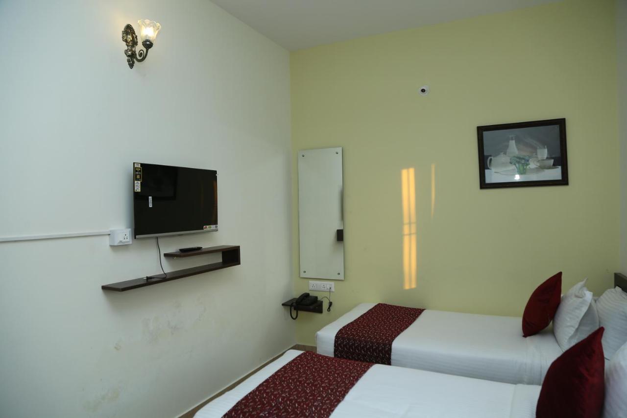 Hotel Bangalore Airport Inn, Airport Pickup & Drop Available 24X7 Yelahanka Eksteriør billede